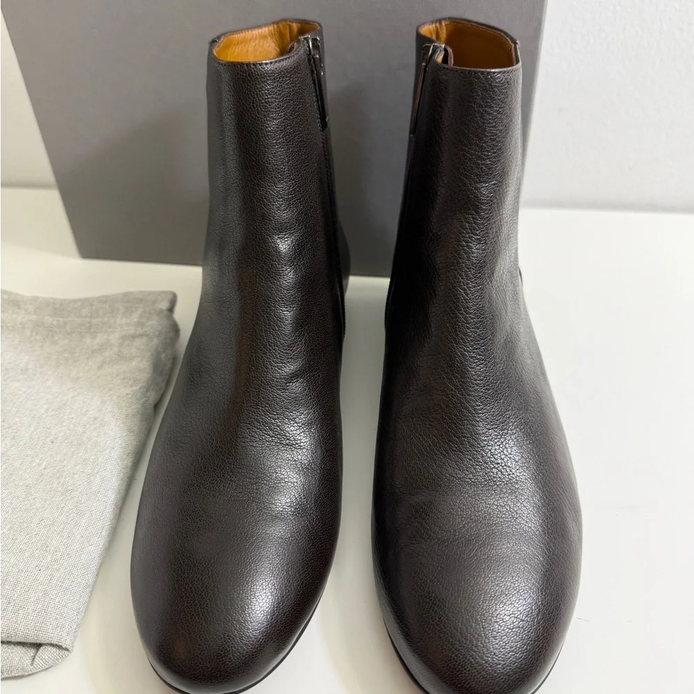 Aquatalia Uri Dolomite Ankle Boots - Picture 3 of 10